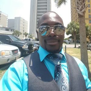 Meet your Posher, Christopher